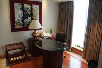 In-Room Business Center